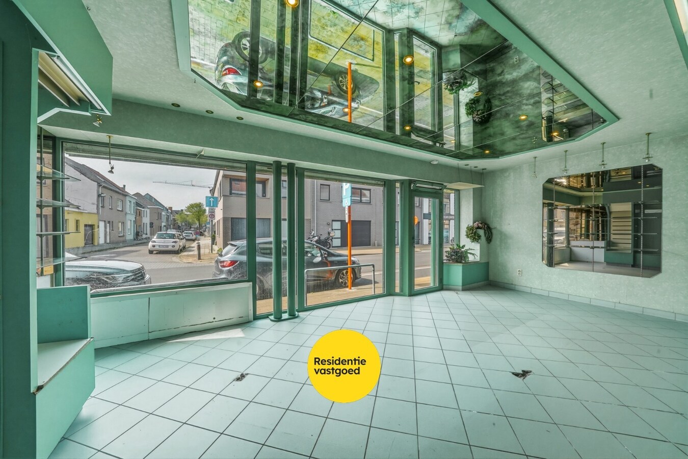 Te koop winkelruimte - Bredene