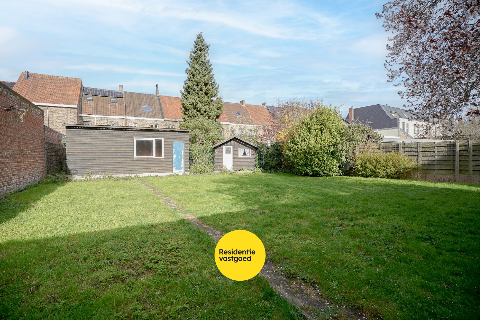 Gelijkvloers appartement met grote tuin (573 m²) in Sint-Andries 