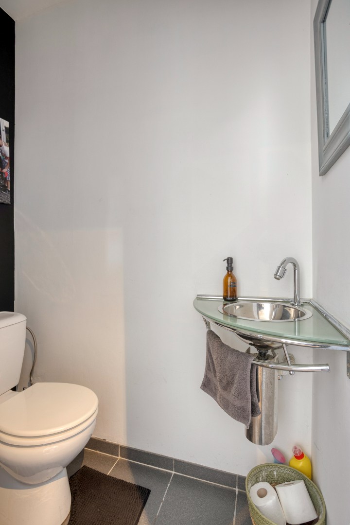 Charmante woning met 3 slpk. en gezellige patio in het centrum van Geel-Sint-Dimpna 