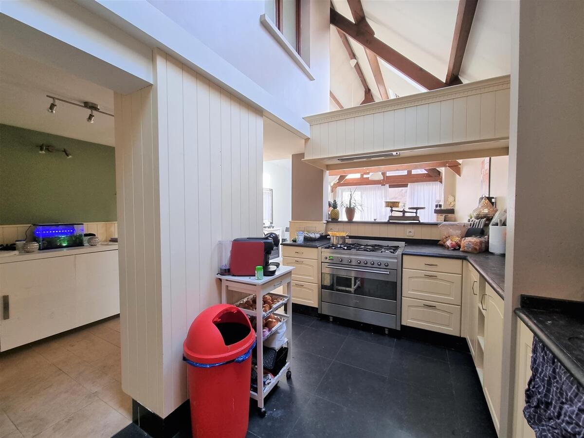 Ruime, instapklare woning met 4 slaapkamers, garage &amp; terras - Knokke 