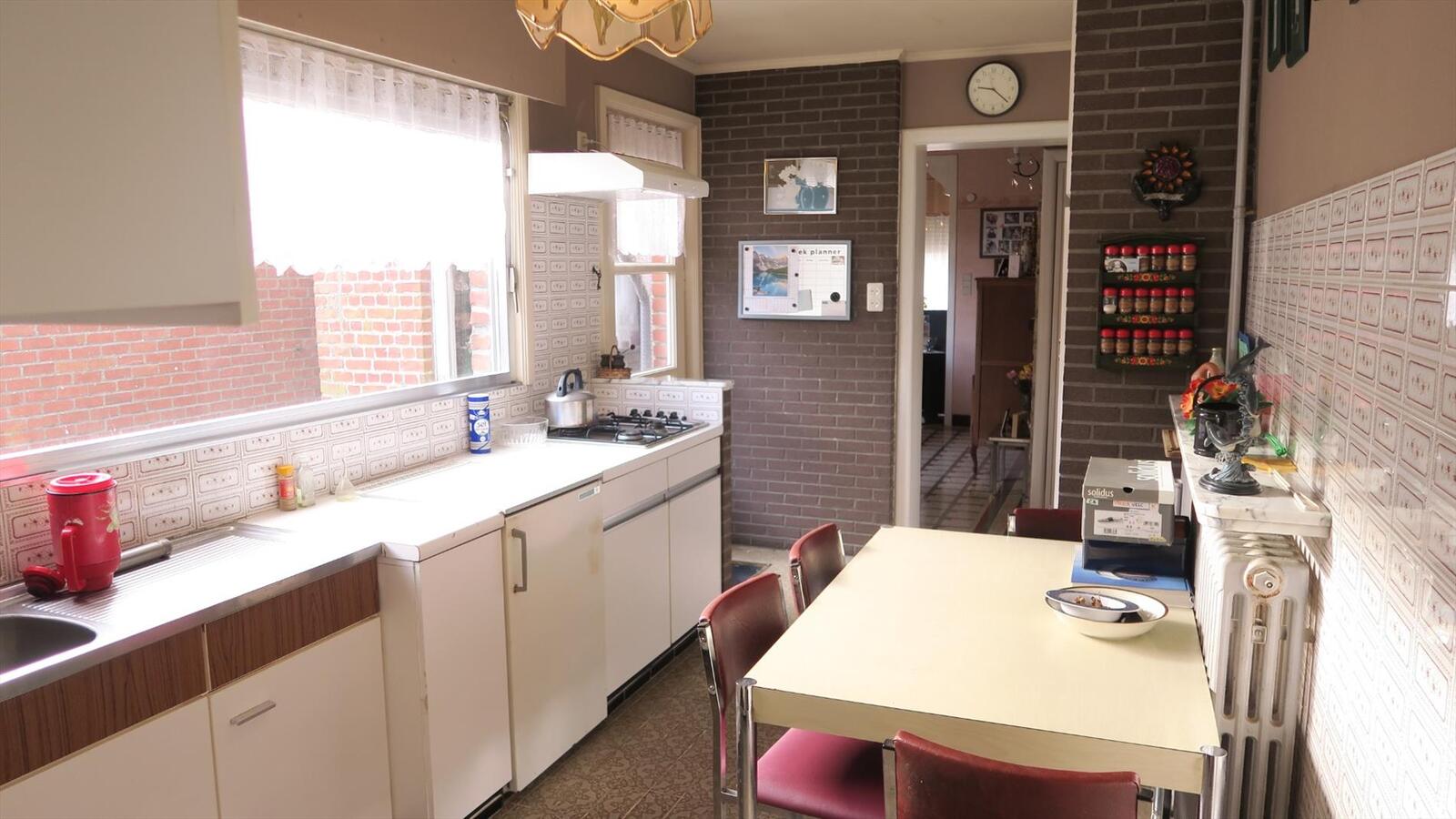 Degelijke woning met zuidgerichte tuin 