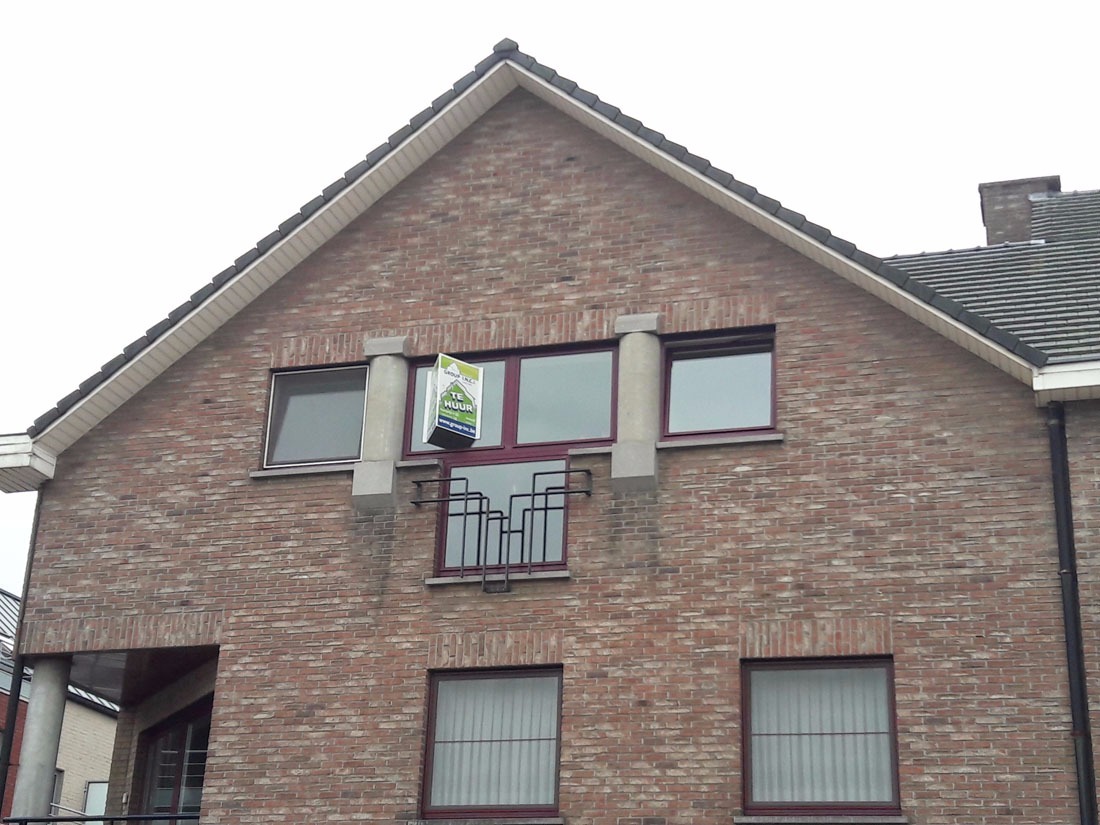 Verhuurd dak appartement - Paal