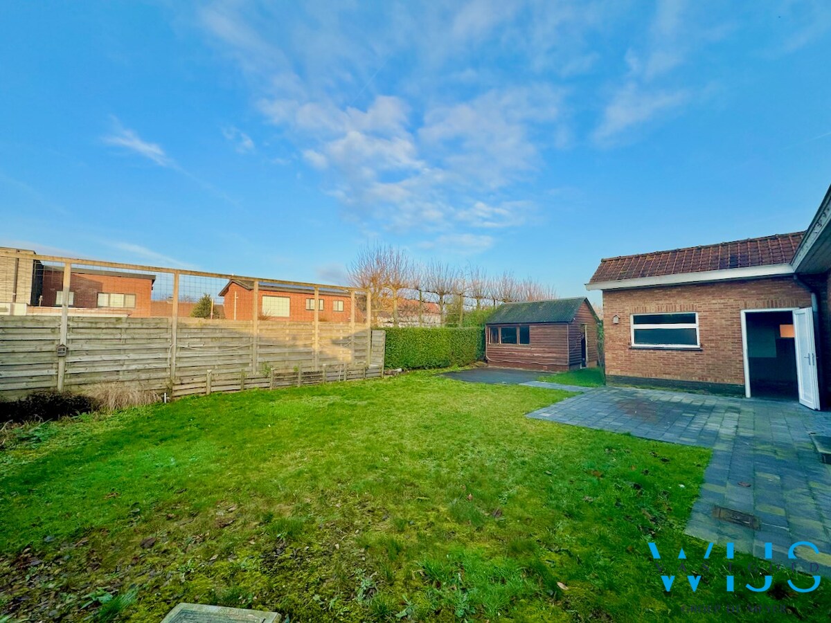 Bungalow op perceel van 651m² in hartje ERTVELDE ! 