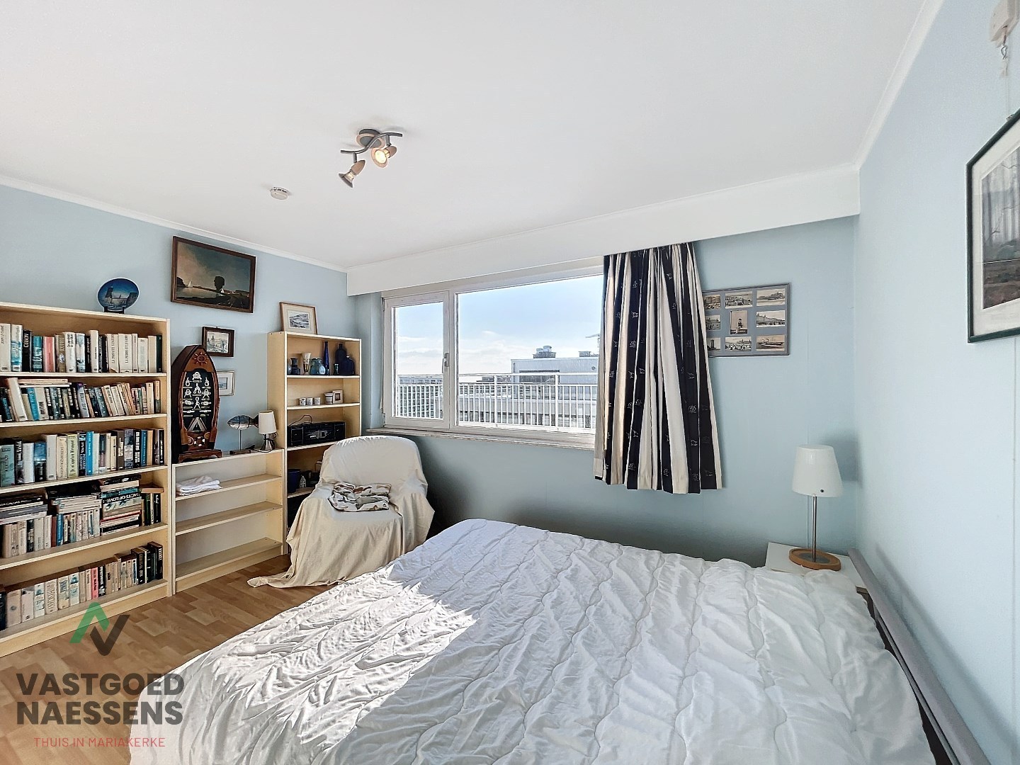 MAGNIFIQUE PENTHOUSE - 2 CHAMBRES - GRANDE TERRASSE - VUE SUR MER - PARKING 