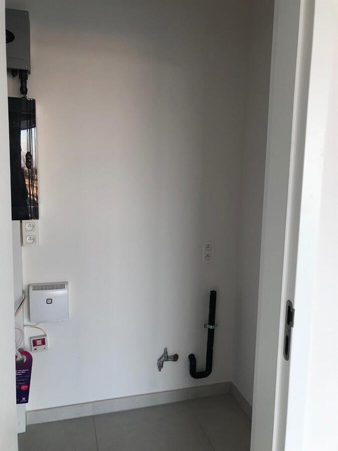 Luxueus wonen met unieke skyline én zicht op 't water. 