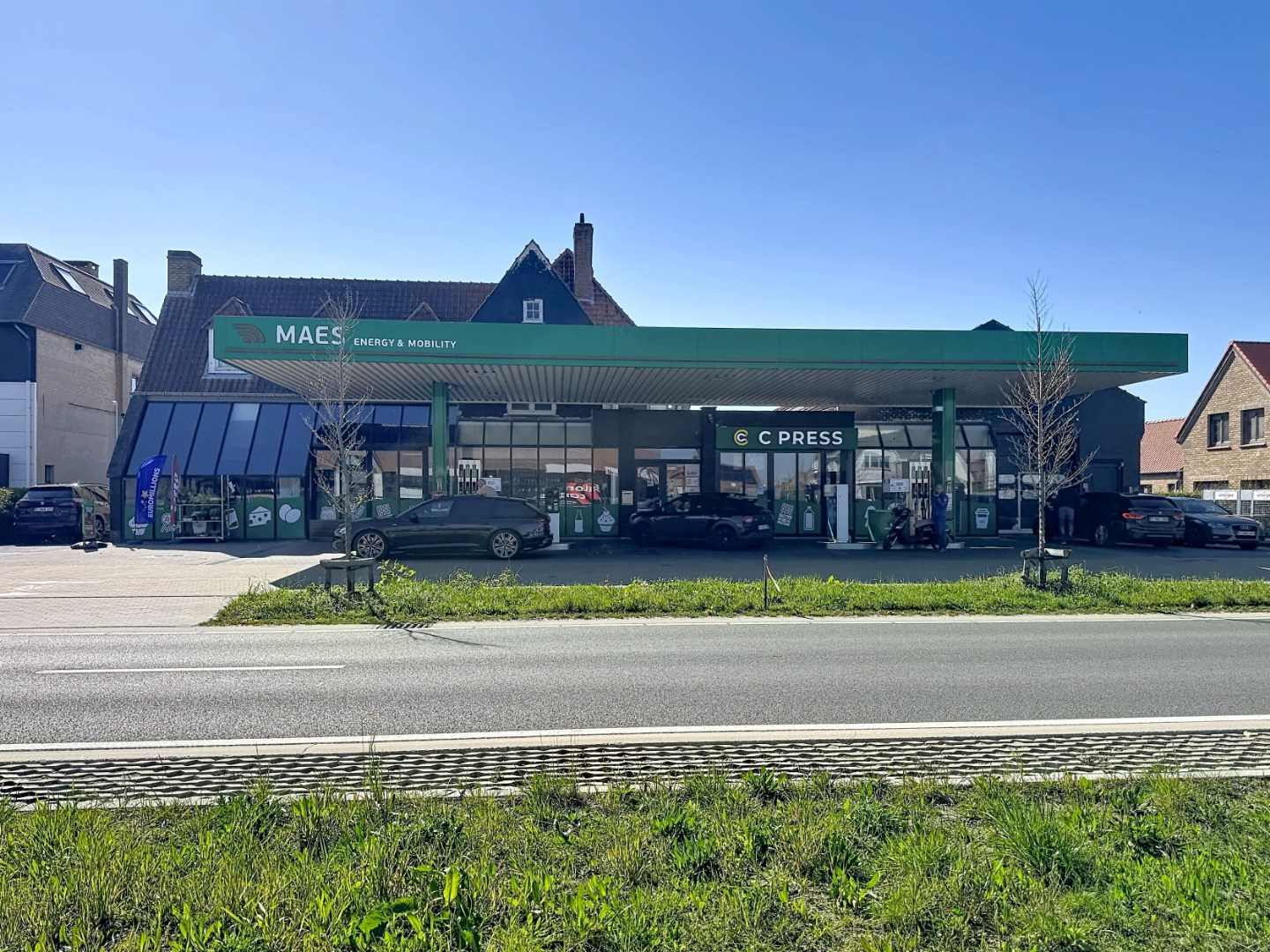 Uiterst gunstig gelegen commerciële ruimte 