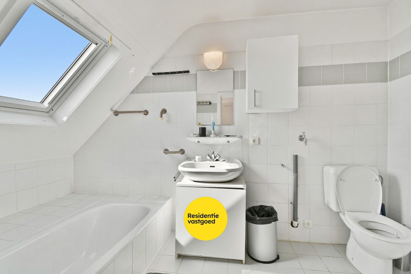 Duplex-appartement met twee ruime slaapkamers en een ruim en intiem terras 