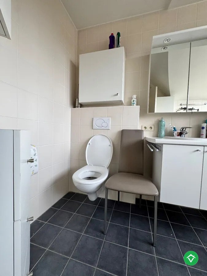 Appartement met 3 slaapkamers ruim terras en garage te Koekelare 