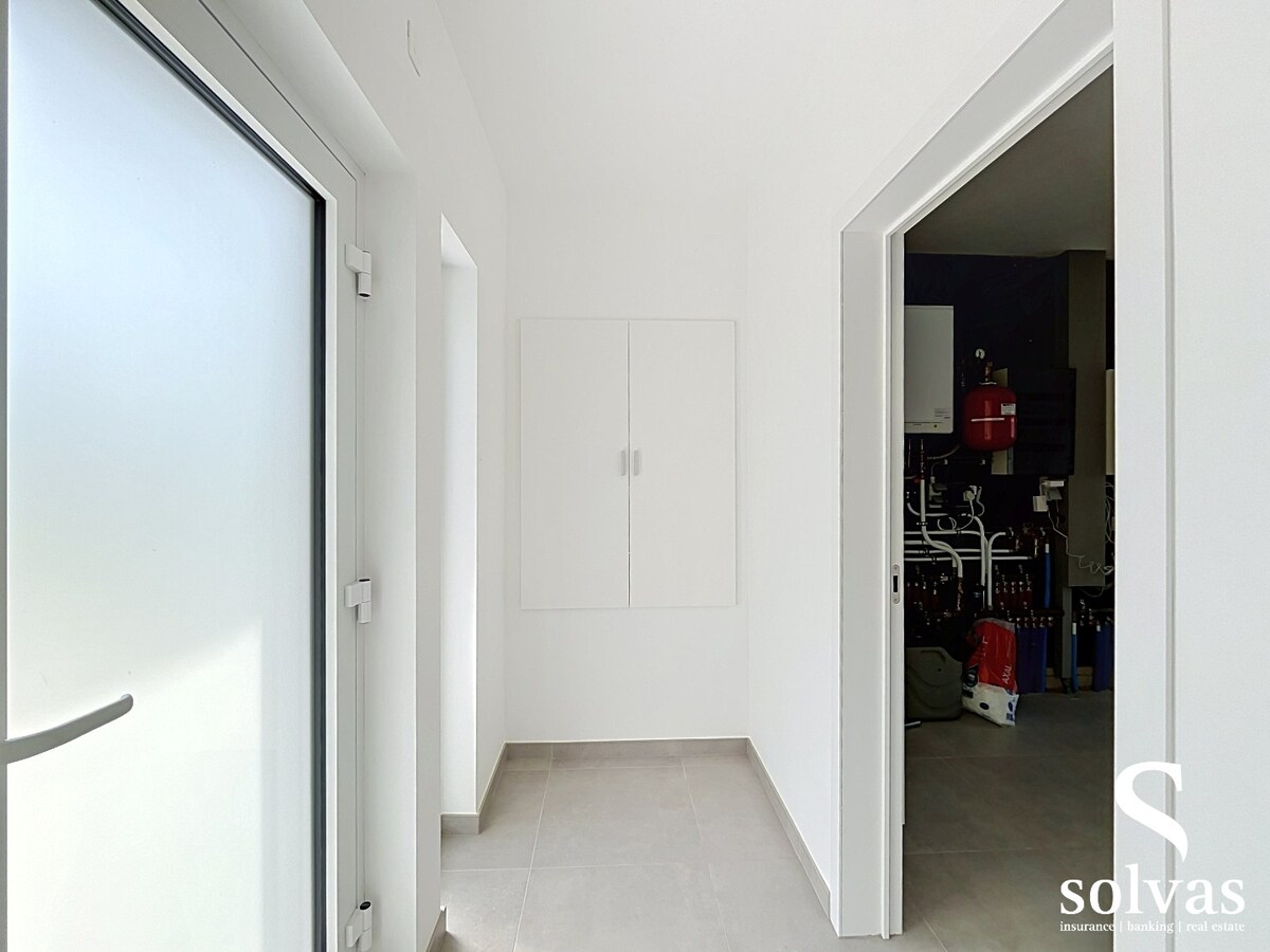Gerenoveerde woning in een rustige wijk te Sleidinge! 