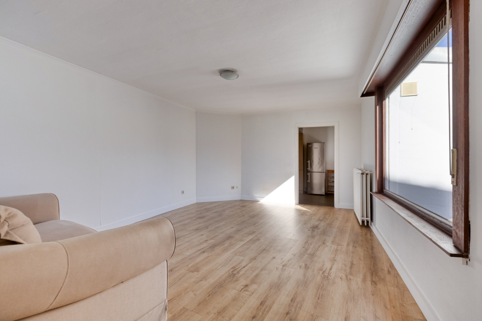 Ruime gezinswoning met 3 slpk. en ruimte voor bijberoep in Mol-Sluis 