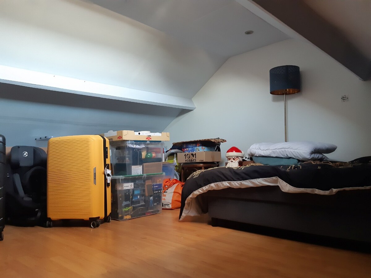 Gezellige woning met garage, tuintje én met uitzicht op de Schelde! 