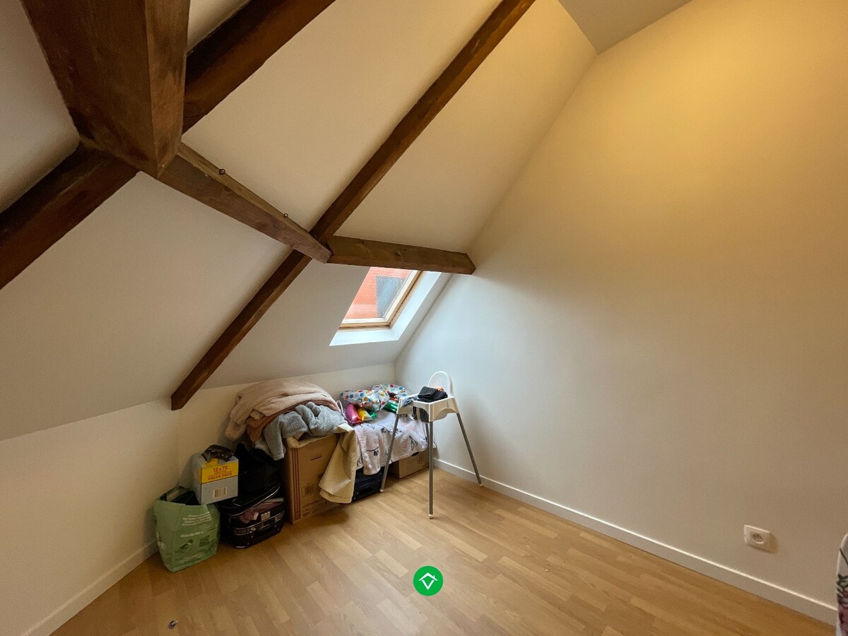 Gerenoveerde woning met 2 slaapkamers in centrum Roeselare 