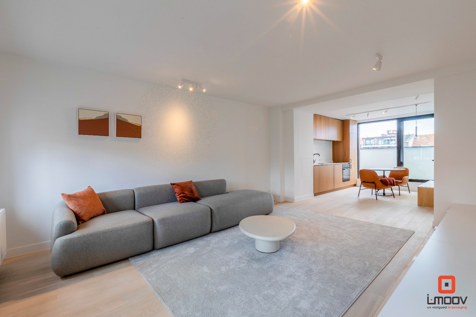 Luxueuze tweeslaapkamer duplex met terras en hoogwaardige afwerking in Oostende 