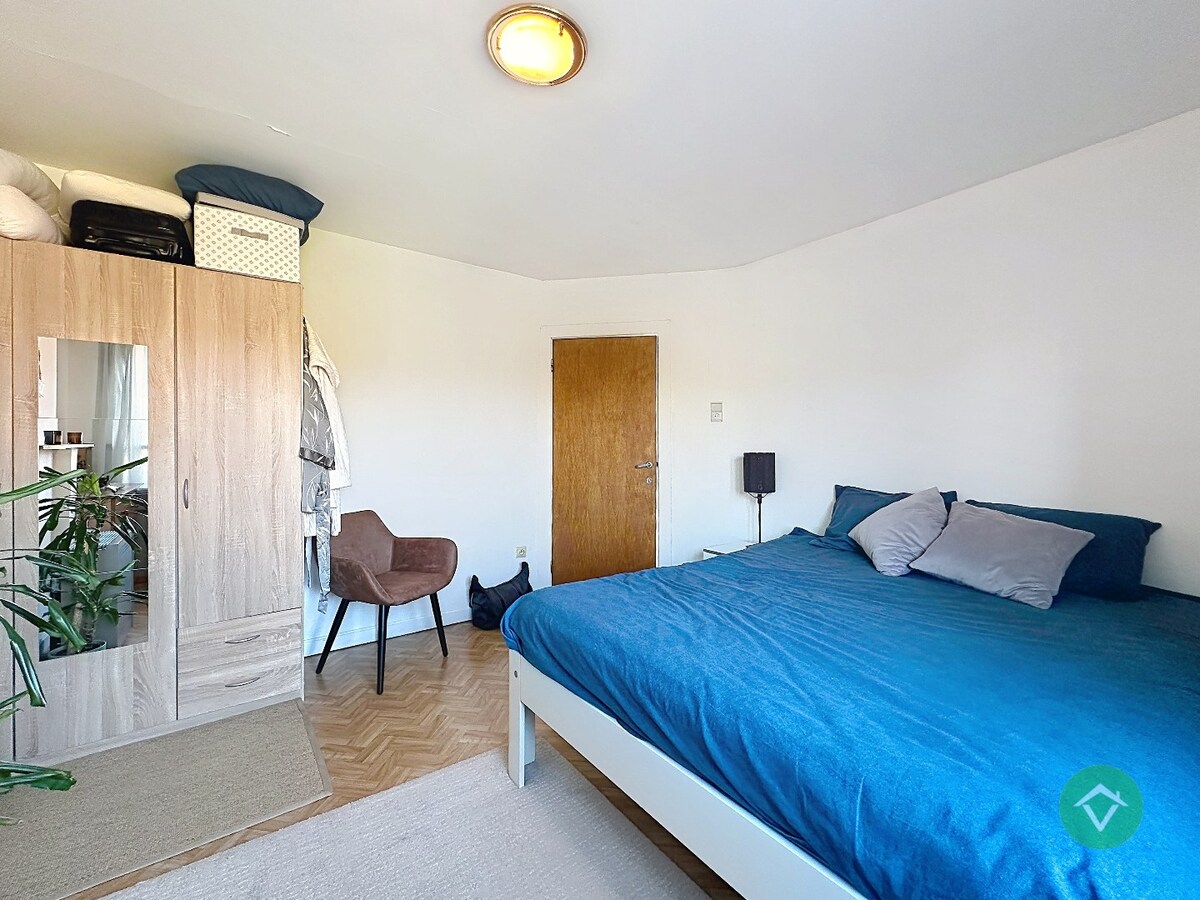 Instapklare woning met 3 slaapkamers en zonnige tuin op topligging in Torhout 