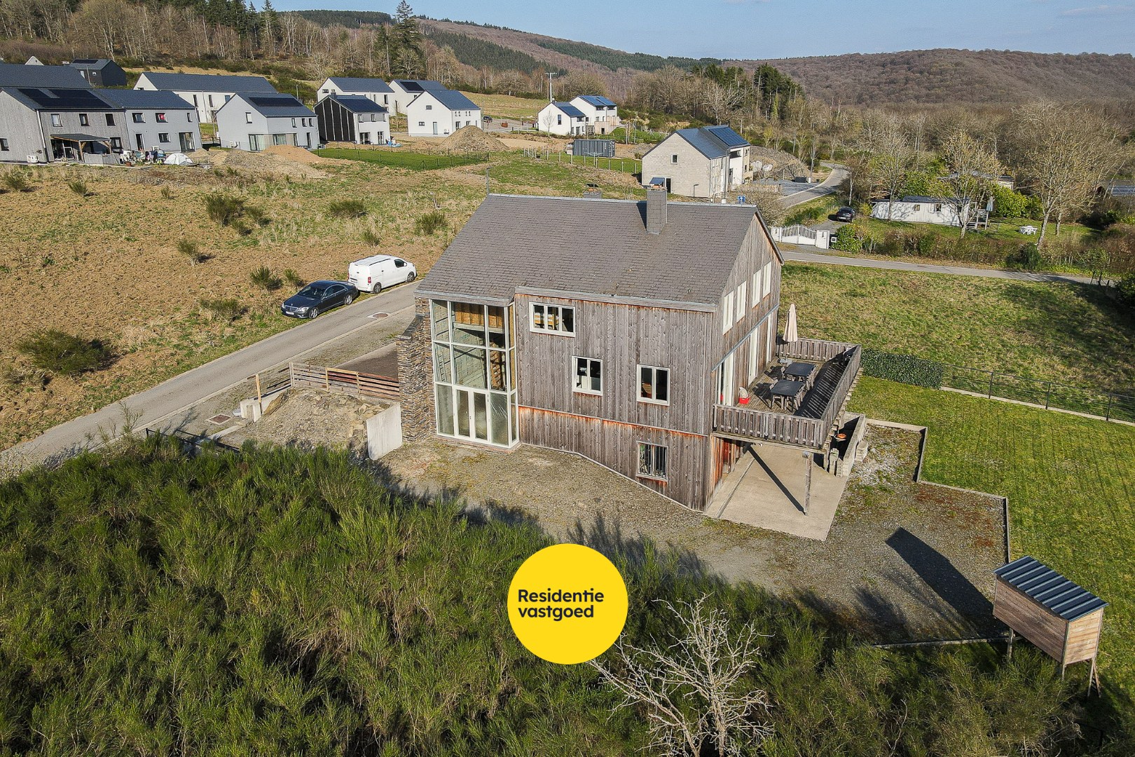 Open bebouwing te koop met uniek potentieel! 