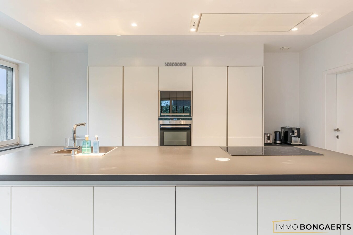 Ruime woning met 3 slaapkamers 