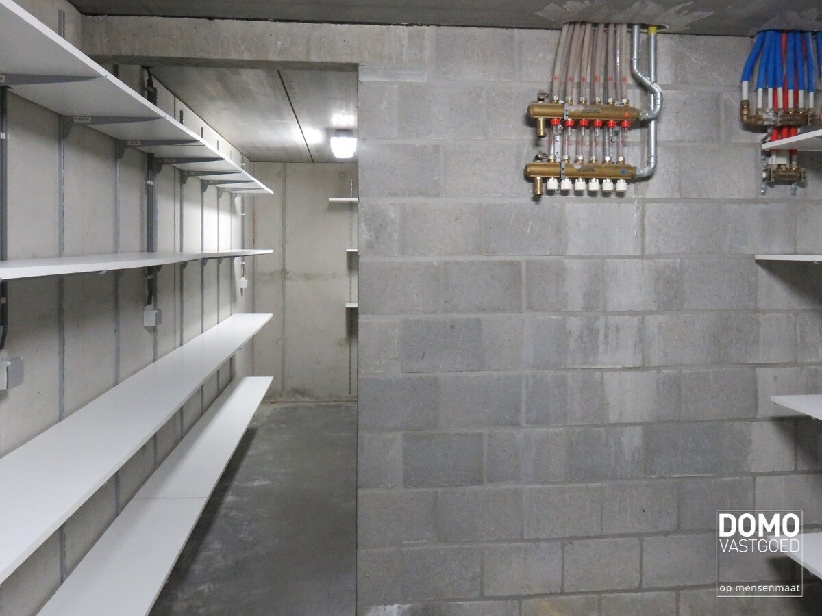 Instapklare en zeer ruime woning te Kuringen. 