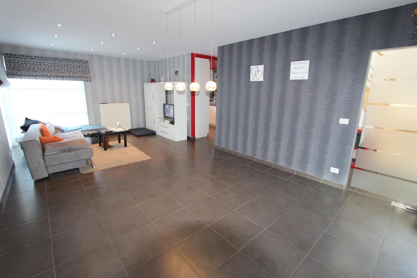 Alleenstaande woning met 5 slaapkamers te Koekelare 