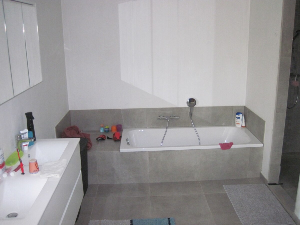 Energiezuinige, ruime nieuwbouw. 