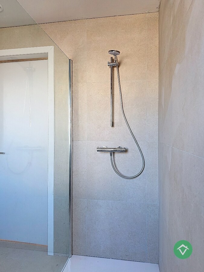 Nieuwbouwwoning met 3 slaapkamers en garage te Ichtegem 