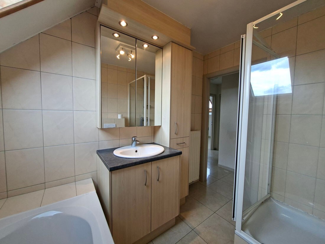 Goed gelegen duplex appartement te Lommel 