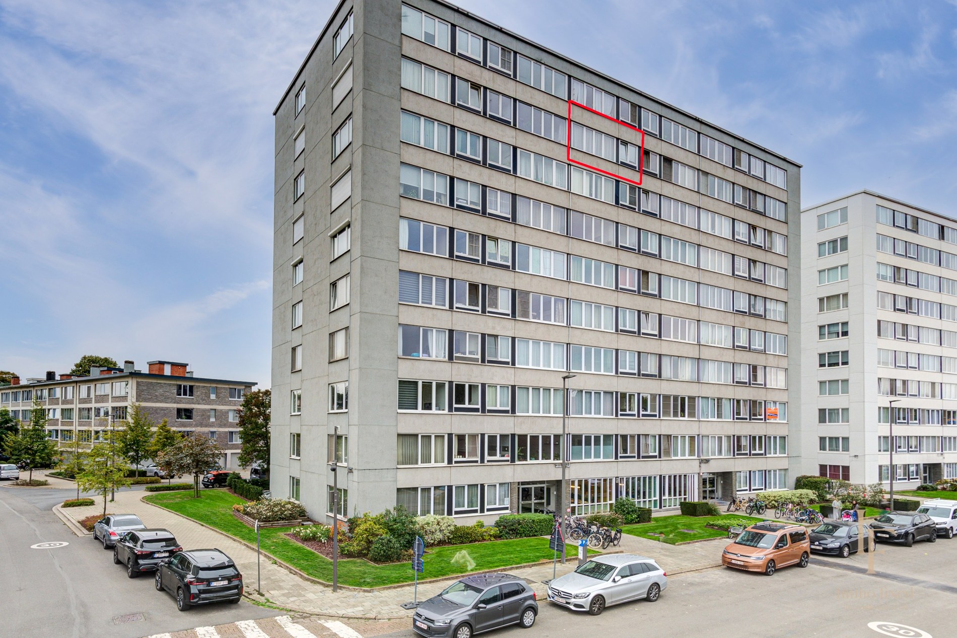 Instapklaar appartement met terras, uitzicht én garagebox! 