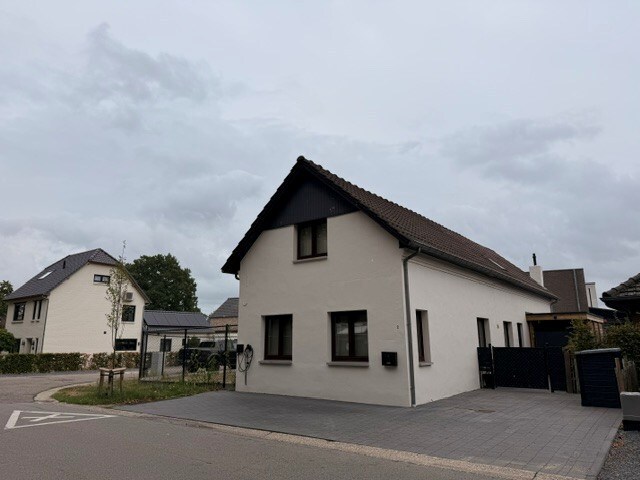 Te huur - Woning - Neeroeteren