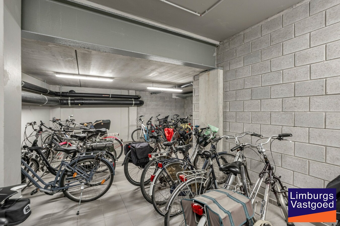 Lichtrijk BEN-appartement, 1 slpk, met ruim terras op toplocatie! 