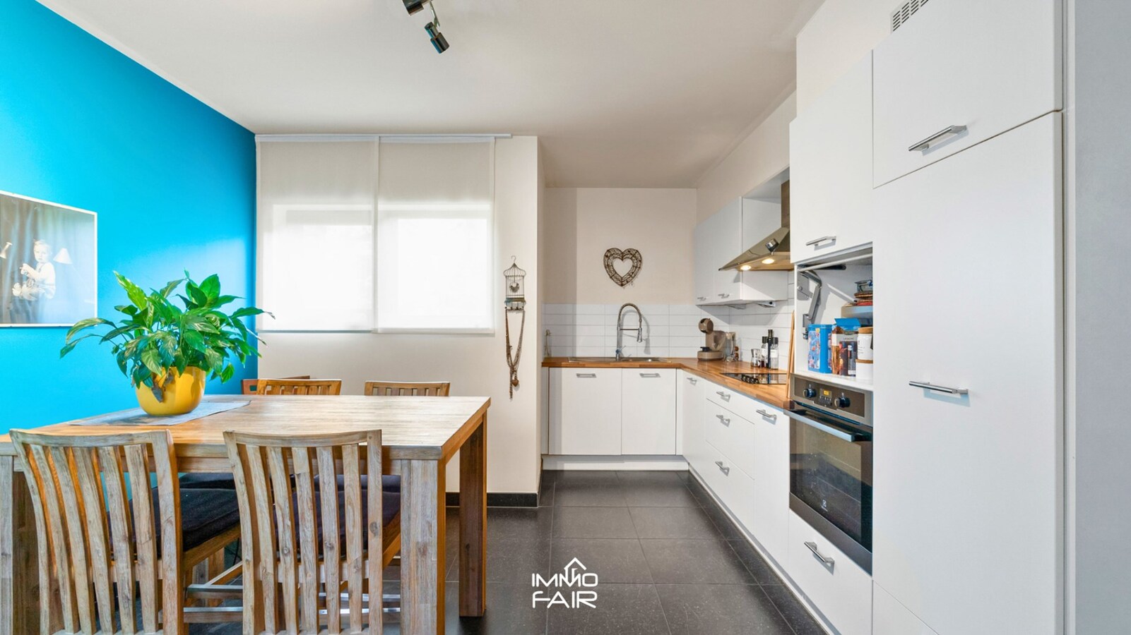 Instapklaar gelijkvloers appartement in een rustige, groene omgeving in Genk 