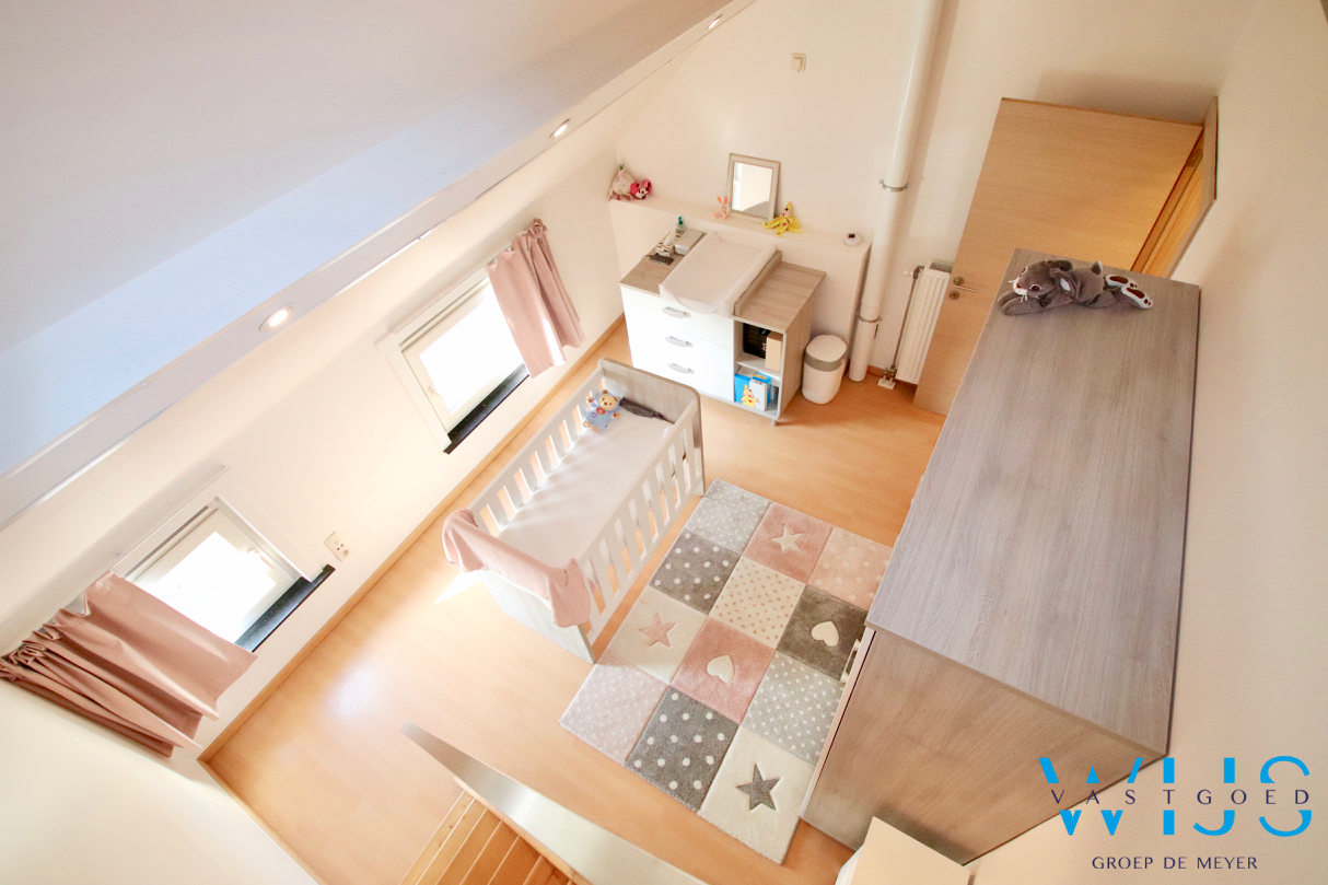 Instapklare en smaakvolle woning in hartje EEKLO 