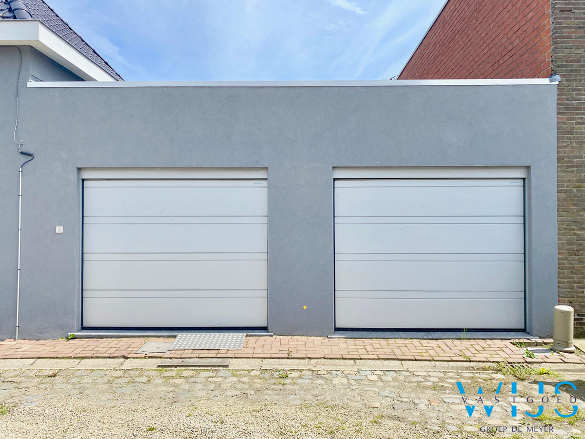 Uitzonderlijk ruim woonhuis te Kluizen/ Evergem! 