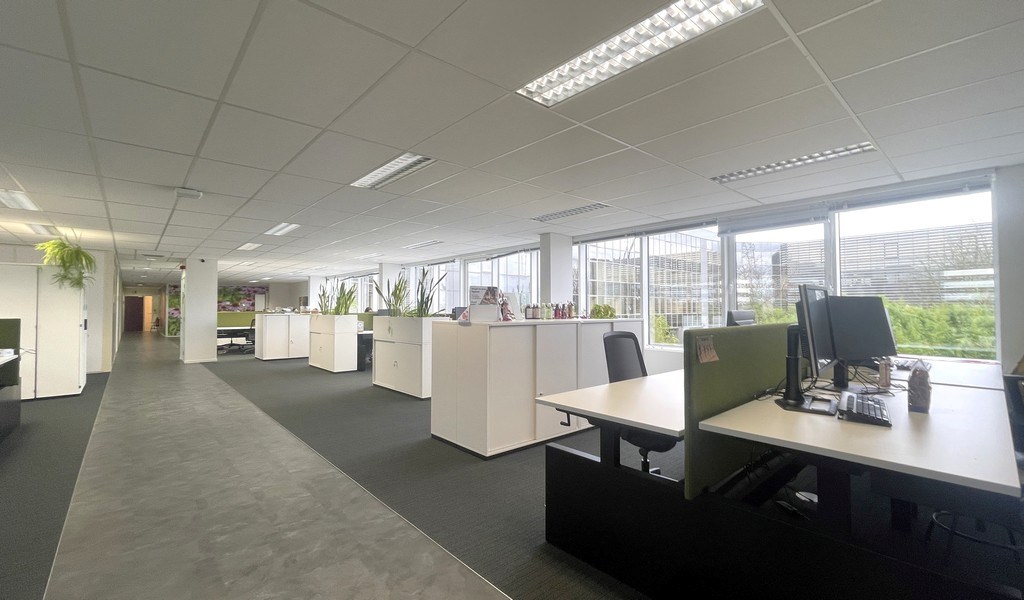 Kantoren te huur in West Port aan E34 in Zwijndrecht