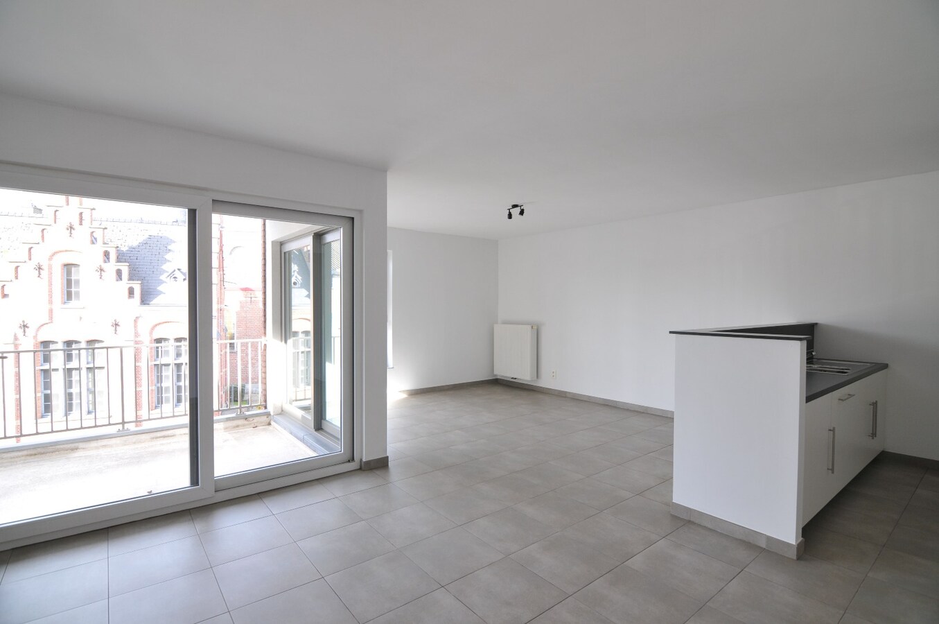 Instapklaar appartement met 2 slaapkamers 