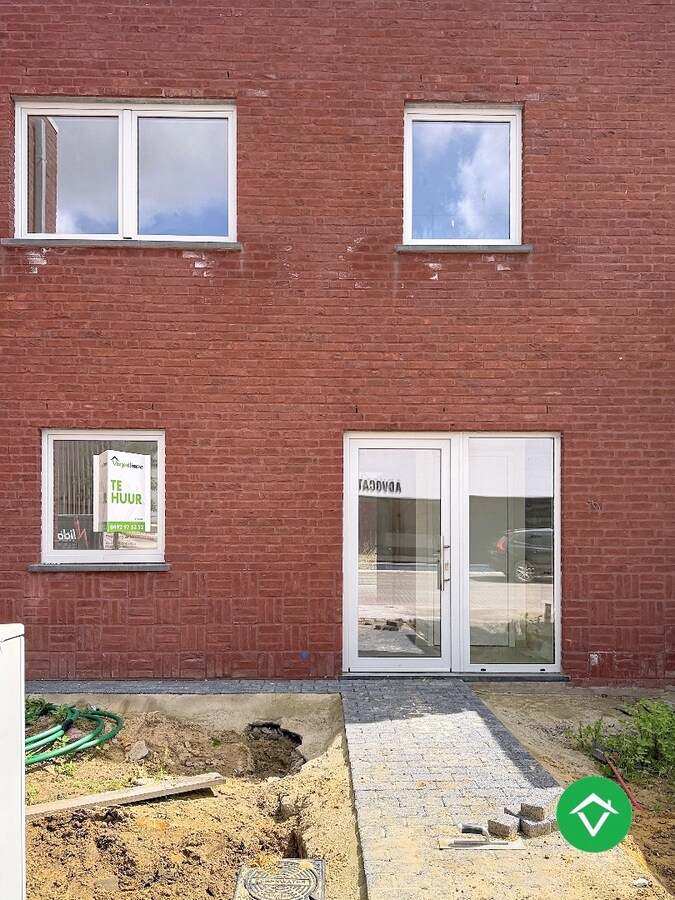 Nieuwbouwwoning met 3 slaapkamers en garage te Ichtegem 
