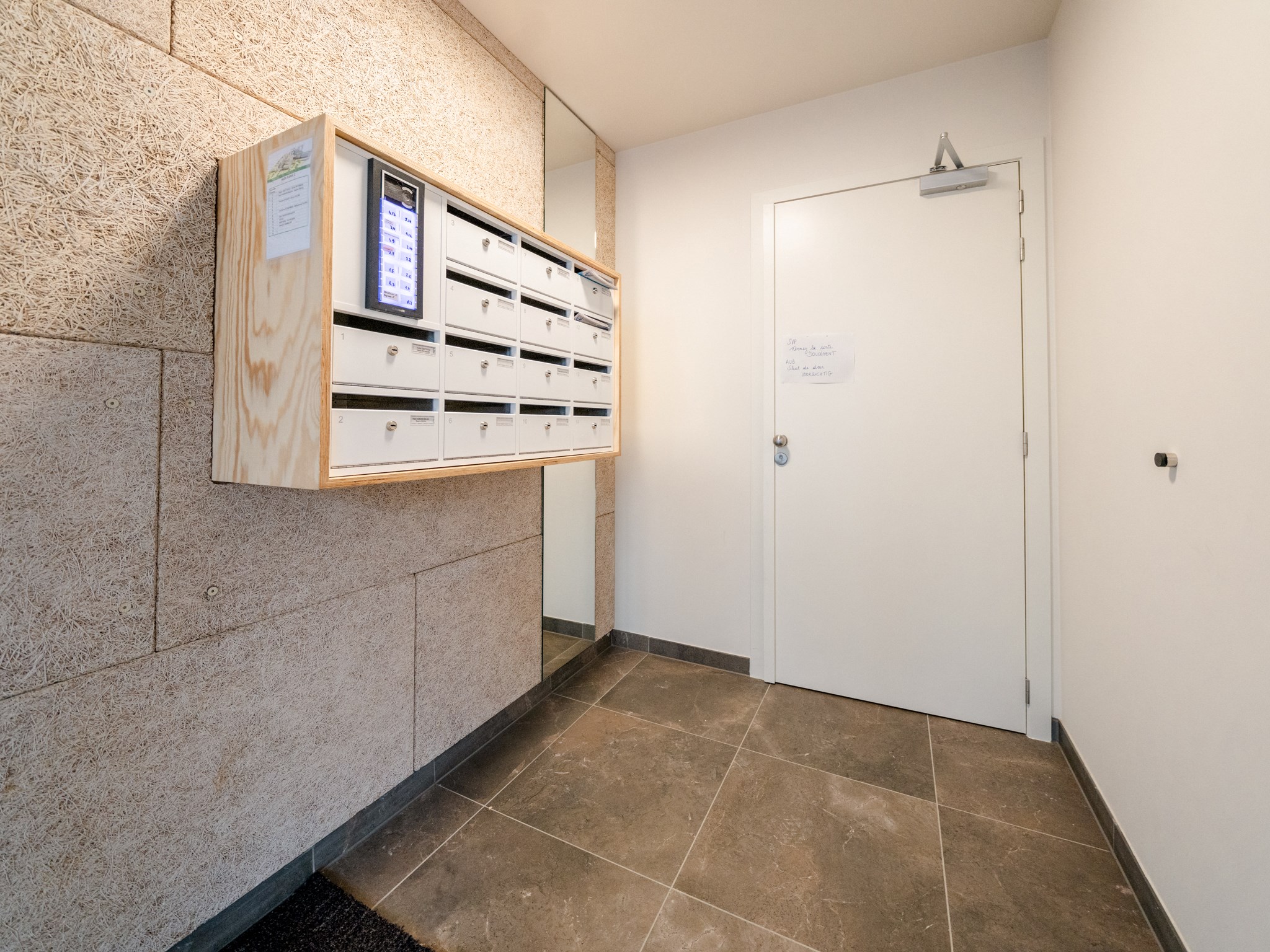 Nieuwbouw 2-kamer appartement met staanplaats en kelder 