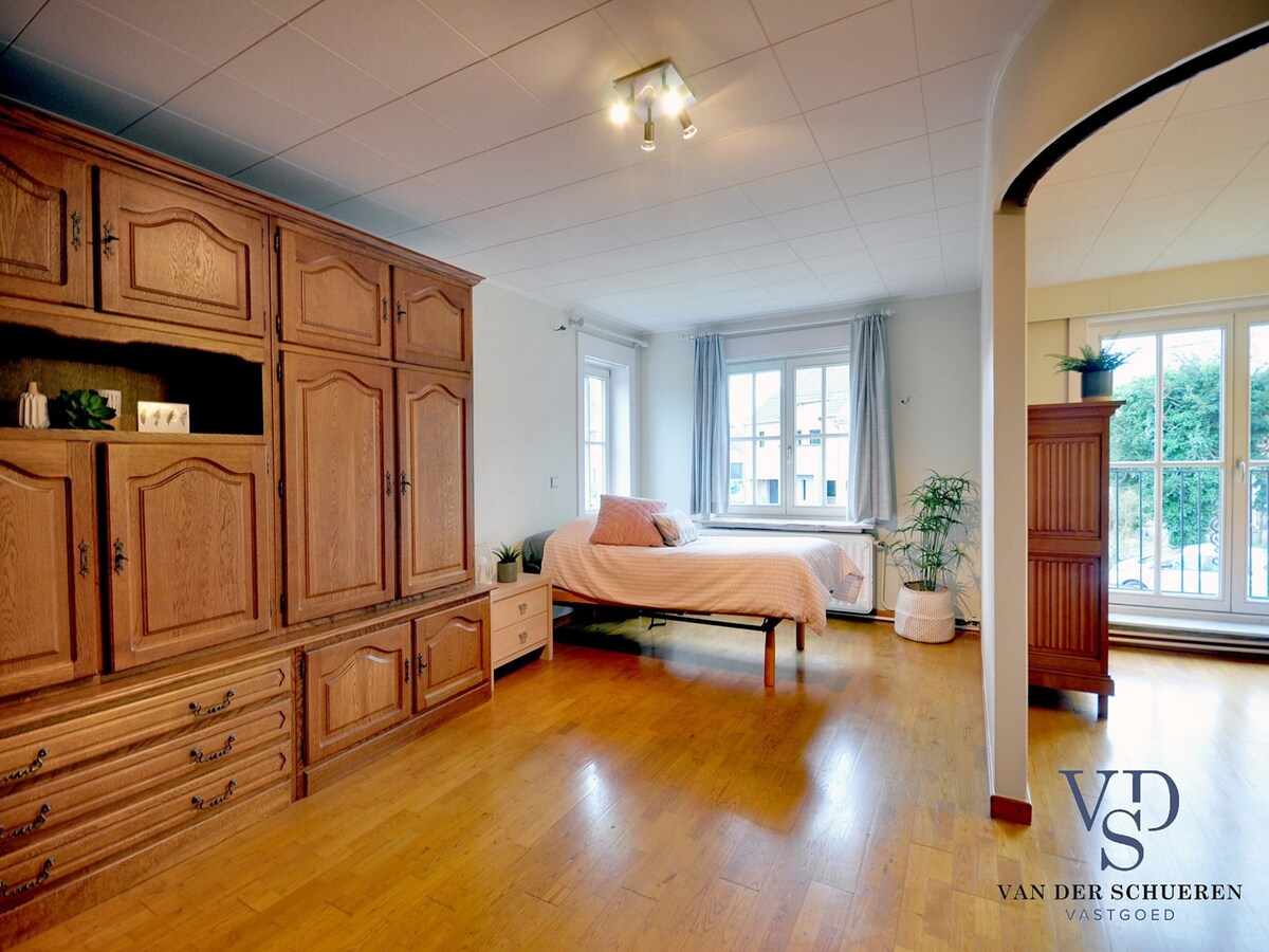 Karaktervolle woning - uitstekend gelegen ! 