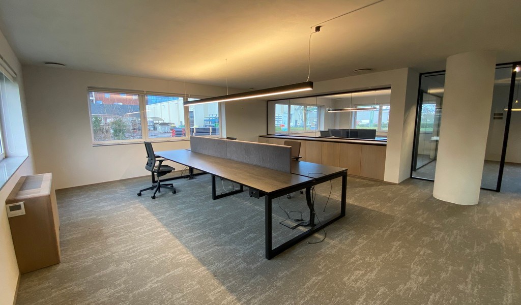 Volledig ingerichte kantoren te huur in Zwijnaarde