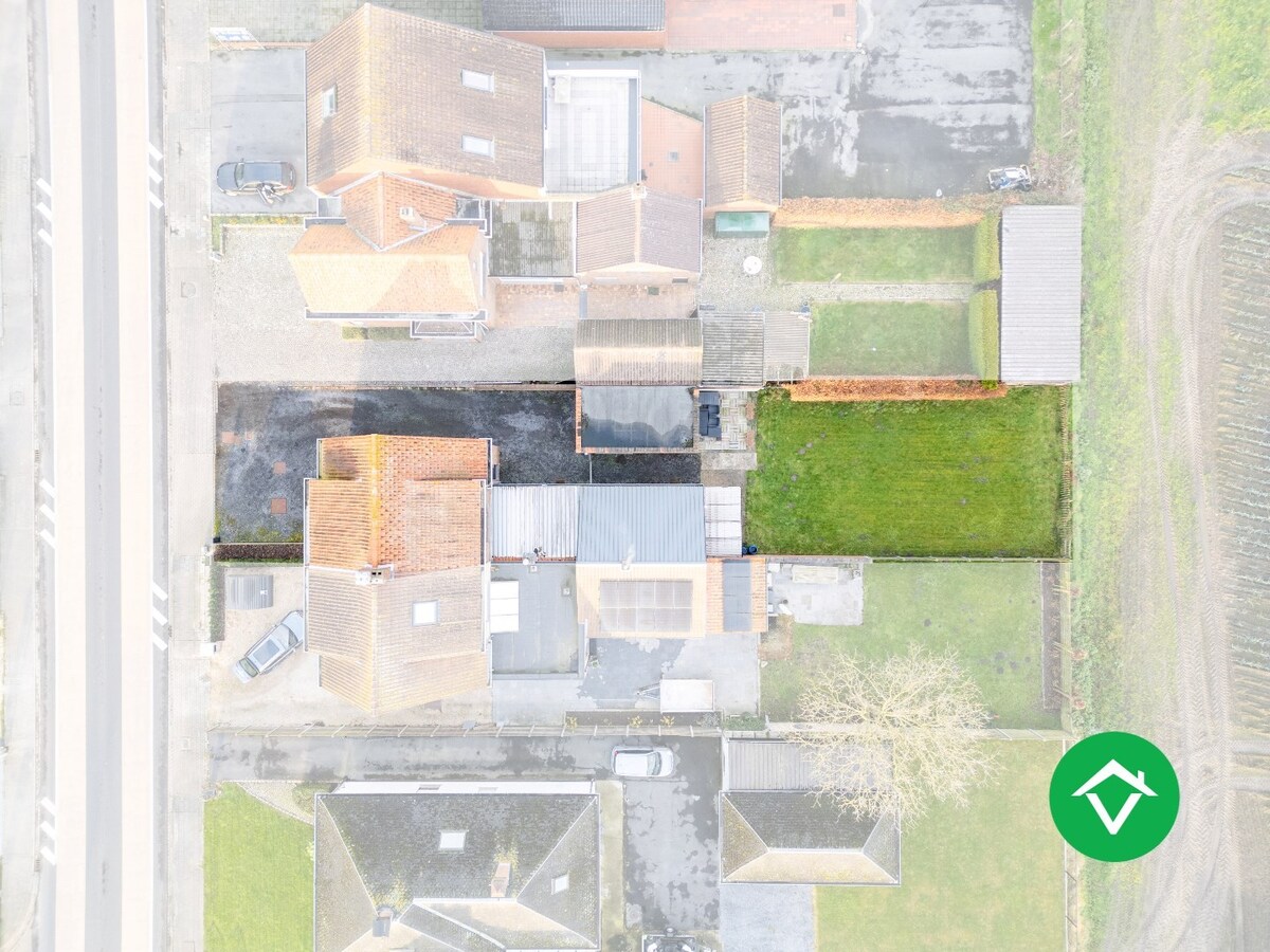 Instapklare woning met 2 slaapkamers en zicht op de groene velden te Eernegem 