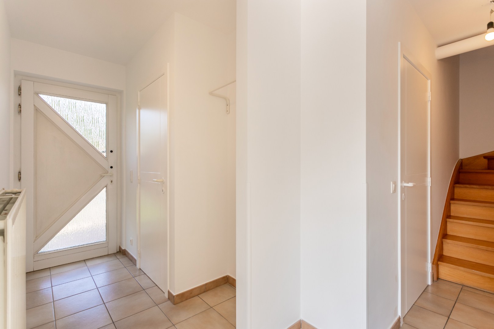 Verzorgde woning met 3 slpk, tuin en garage te Halle 