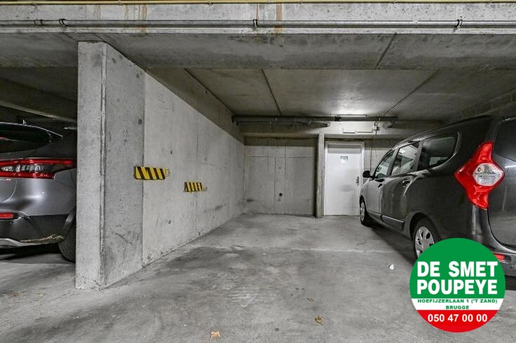 Zonnig hoekappartement nabij het station. 