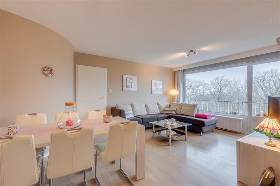 Unieke opportuniteit: instapklaar en lichtrijk appartement in rand van Gent 