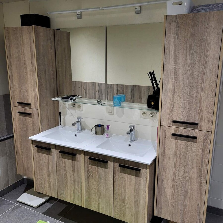 Zeer rustig gelegen gelijkvloerse woning met drie slaapkamers 