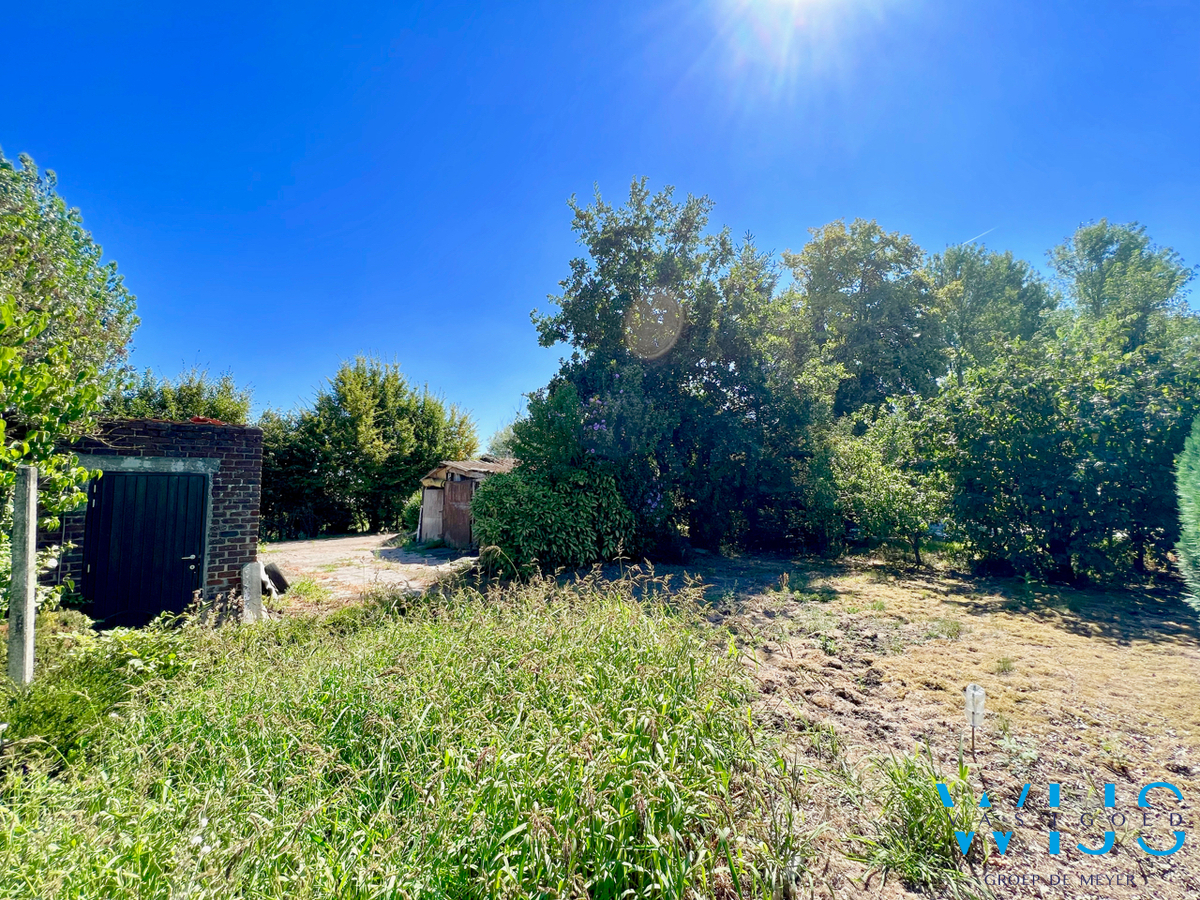 Fantastisch gelegen woonhuis op 1430m² te Lievegem ! 