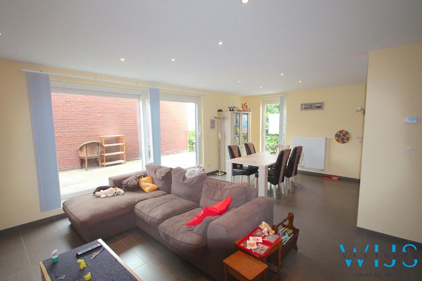 Landelijk gelegen duplexwoning centrum Assenede ! Mooie locatie ! 