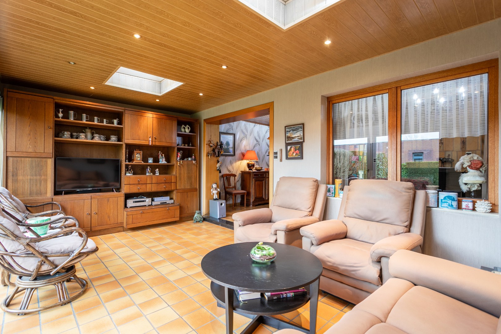 Solide 3-gevel woning met 3 slaapkamers, tuin en garage nabij centrum Halle 