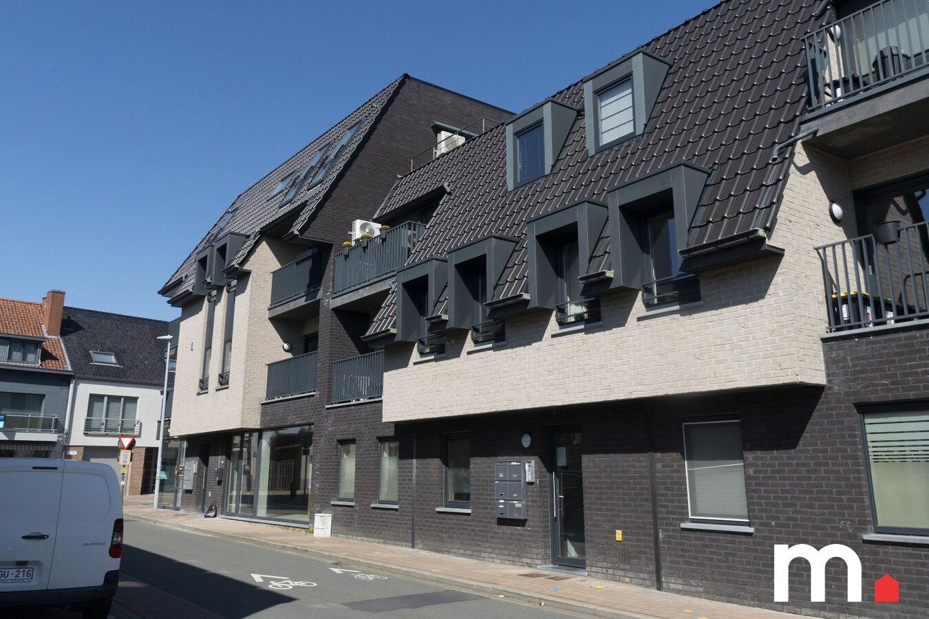 Lichtrijk instapklaar appartement EPC B  te Lendelede met garage! 