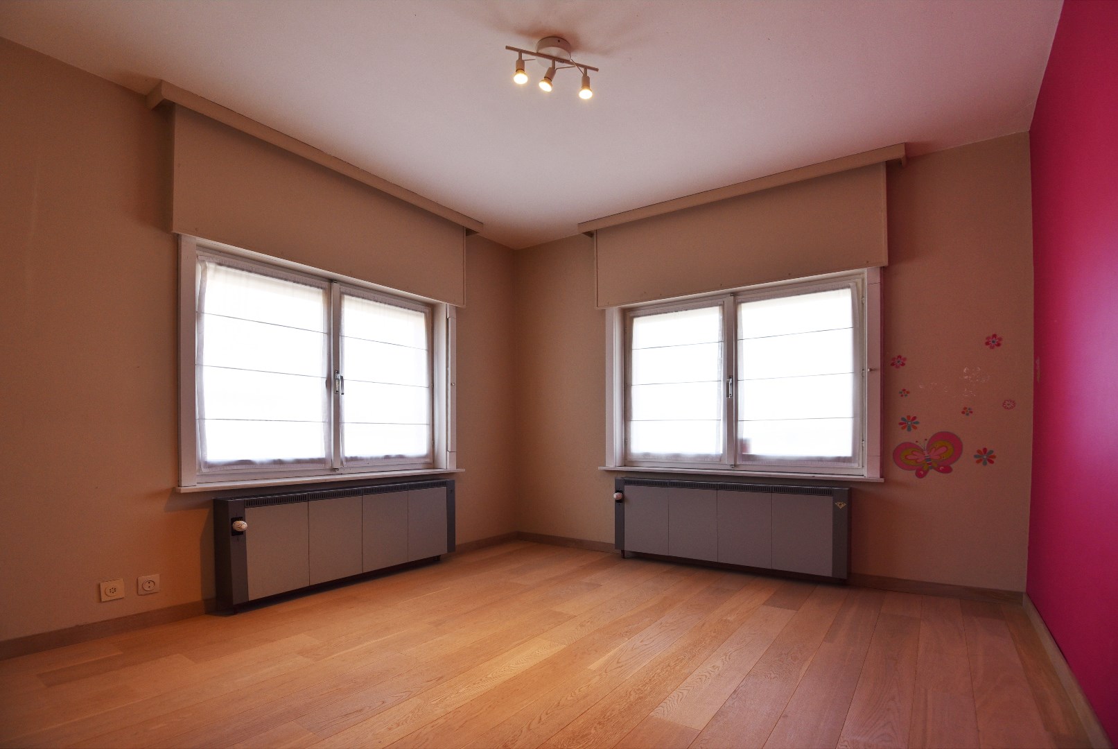 Ruime woning met 3 slaapkamers en tuin te Maldegem 