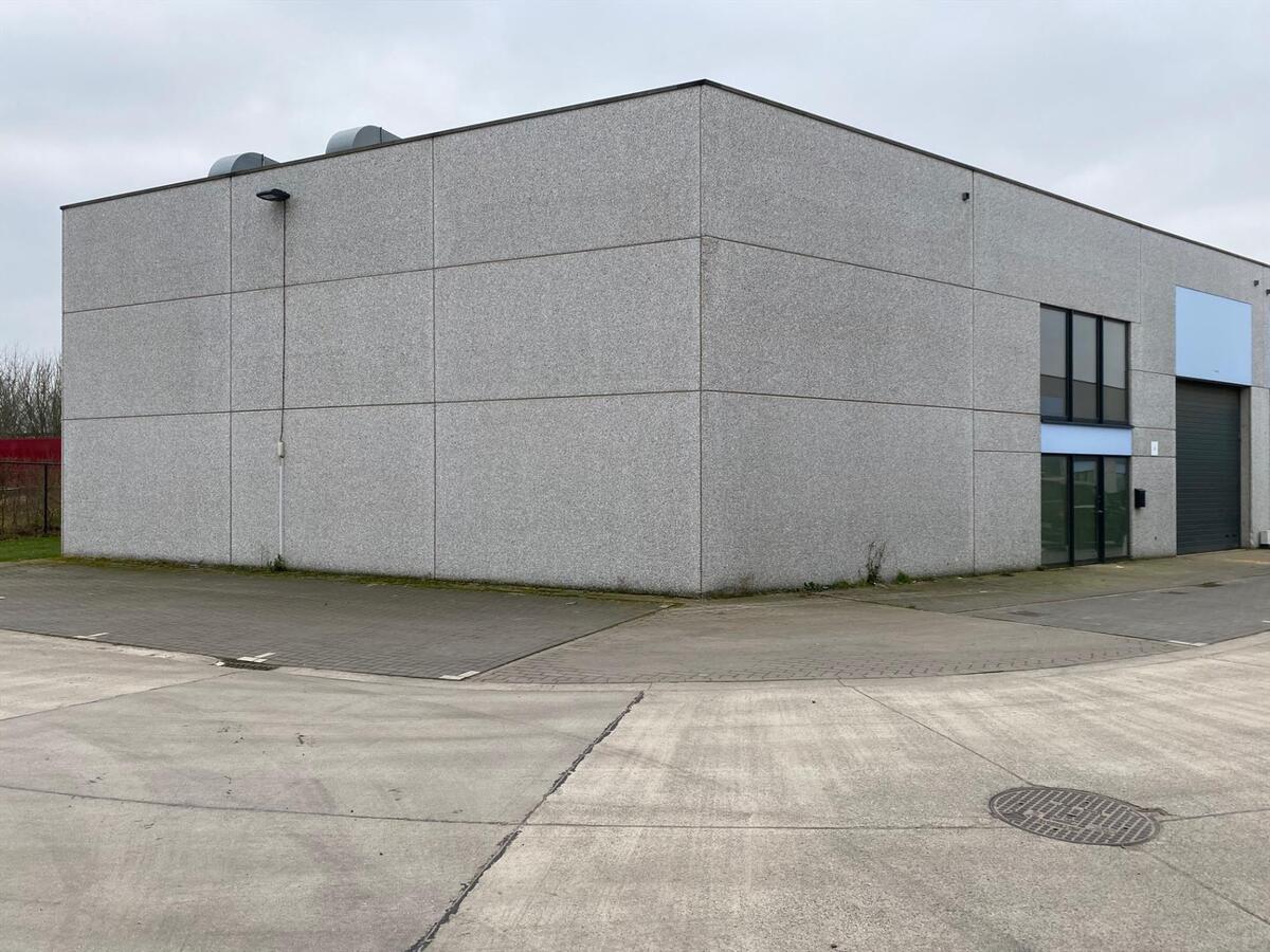 Bedrijfsruimte te koop te Kortemark 