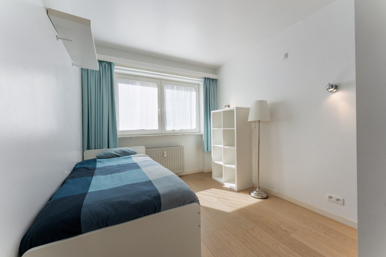 APPARTEMENT DE VACANCES RENOVE DANS LE CENTRE-VILLE D'OSTENDE (LOCATION VACANCES) - à partir de 649 Euros par semaine 