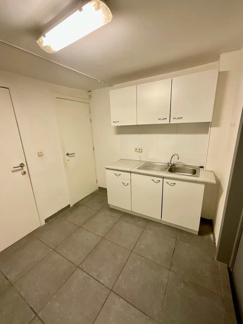 Handelspand op goede locatie 